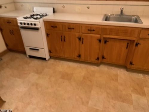 115 Conover Ave, Nutley NJ  07110-3309 exterior