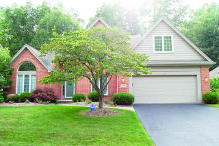 2425 Lost Creek Dr, Toledo, OH 43617-1654