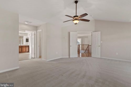 12257 Tulane Fls Dr, Bristow VA  20136-2183 exterior