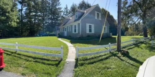 9 Point Pl, Hyde Park, NY 12538-1214