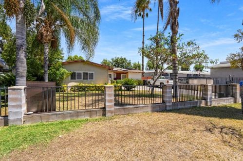 3095 Sepulveda Ave, San Bernardino CA  92404-2330 exterior