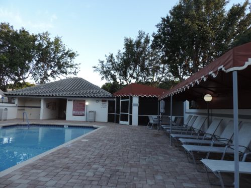 11570 Briarwood Cir, Boynton Beach FL  33437-1903 exterior