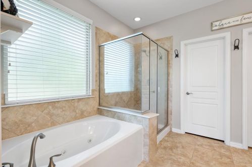 1069 Enchanted Rock Dr, Allen TX 75013-5042 exterior