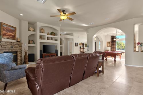 38301 15th Ave, Phoenix AZ 85041-4712 exterior