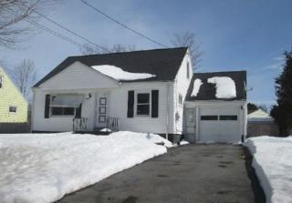 323 Everingham Rd, Syracuse, NY 13205-3255