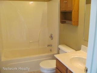 143 Croghan Way, Big Spring KY  40175-9724 exterior