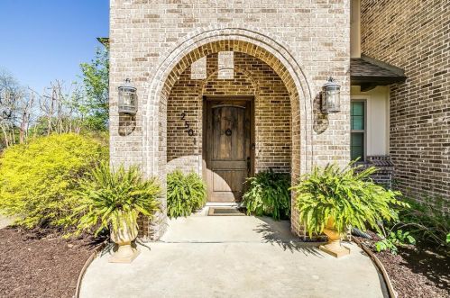 2501 Guilford Rd, Fort Worth, TX 76107-4658