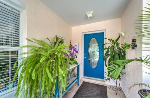 1223 Caloosa Creek Ct, Ruskin, FL 33573-4873