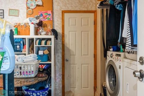 11910 12 St, Hollywood FL 33026-3874 exterior