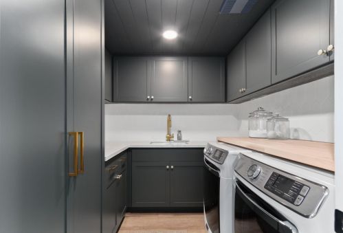 2121 Campton Cir, Rancho Cordova CA  95670-8348 exterior