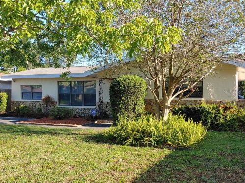 2731 58th Pl, Saint Petersburg, FL 33714-1449