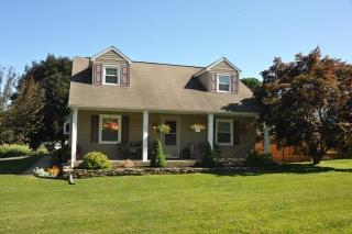 74 Covington Dr, Shrewsbury, PA 17361-1850