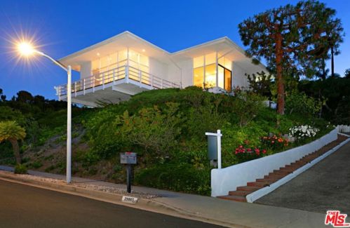 29865 Knoll View Dr, Palos Verdes Estates, CA 90275-6437
