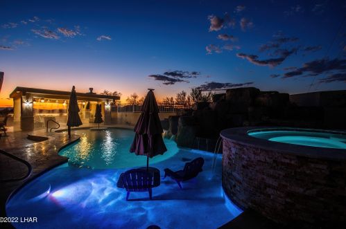 2803 Holiday Dr, Lake Havasu City, AZ 86403-6079