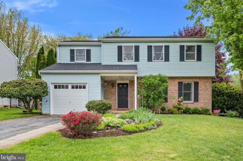 597 6th Ave, Parkesburg, PA 19365-1446
