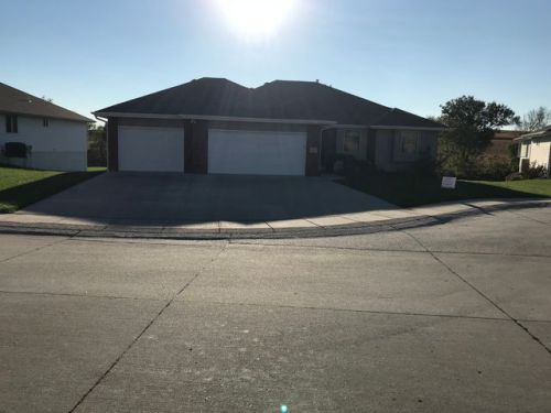 117 Mulberry Cir, Neola, IA 51559-3115
