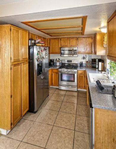 26283 Corona Dr, Helendale CA  92342-7754 exterior