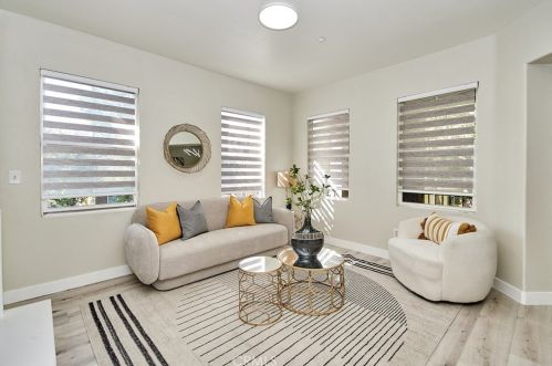 1218 Timberwood, Irvine CA  92620-0276 exterior