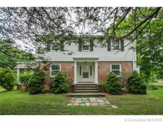 676 Main St, Cheshire CT  06410-3148 exterior