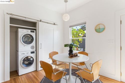 5448 Boyd Ave, Oakland CA  94618-1115 exterior