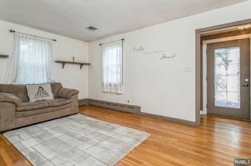 35 Boulevard, Westwood NJ  07675-2042 exterior