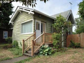 3715 69th Ave, Portland, OR 97206-3529