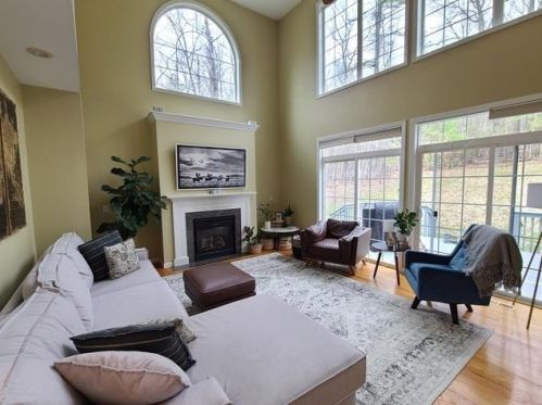 681 Hurricane Rd, Keene NH  03431-2176 exterior