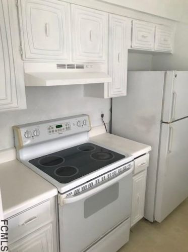 12 Fawn Ln, Palm Coast, FL 32137-8109
