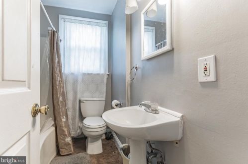 1602 Mccay Ave, Boothwyn PA 19061-3447 exterior