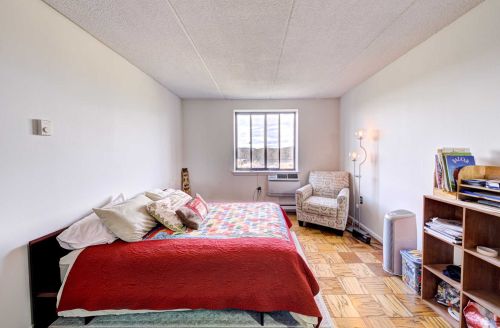 160 Academy St, Poughkeepsie NY  12601-4515 exterior