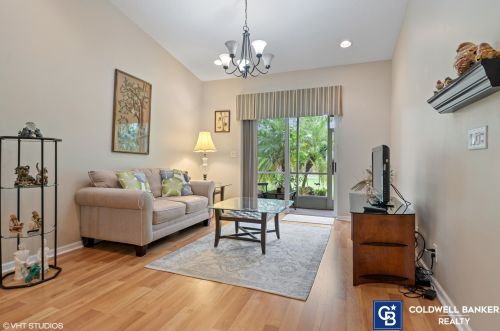 9915 Galleon Dr, West Palm Beach, FL 33411-1807