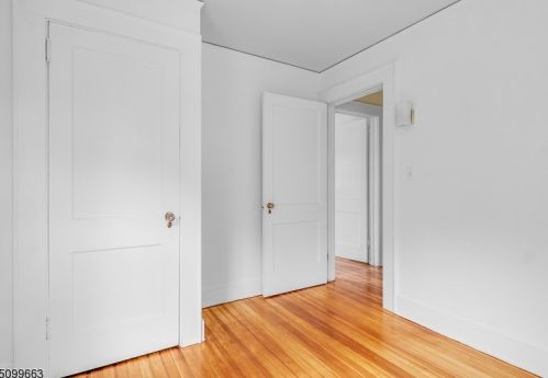 23 Stanford Pl, Montclair NJ  07042-5009 exterior