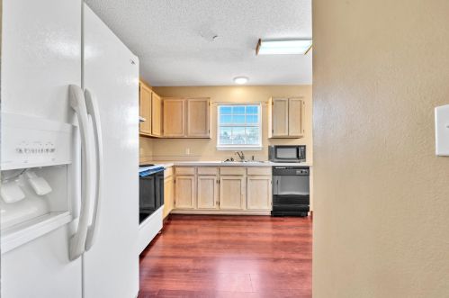 1916 Summer Hills Ln, Fort Walton Beach FL  32547-7036 exterior