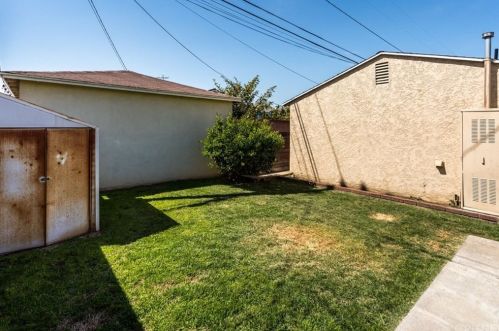 4507 Levelside Ave, Lakewood CA  90712-3651 exterior