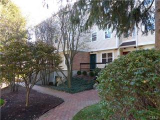 103 Highland Rd, Stamford, CT 06902-2854