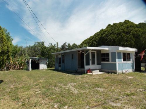 18579 26th St, Ocklawaha, FL 32179-2506
