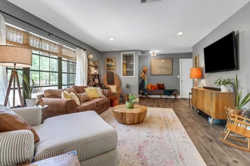 2331 21st St, Naples, FL 34117-4603