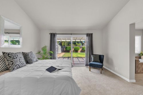 537 Stanford St, Vacaville CA  95687-4609 exterior