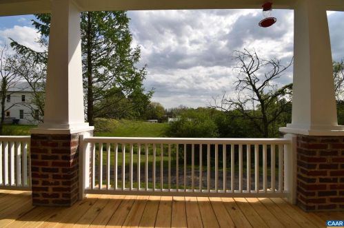 115 Madison Rd, Stanardsville VA  22973-2934 exterior