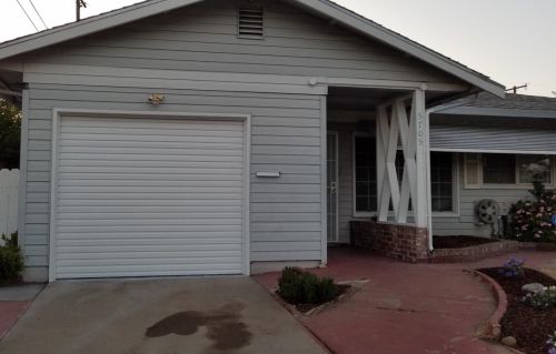 5705 Layton Dr, North Highlands, CA 95660-4734