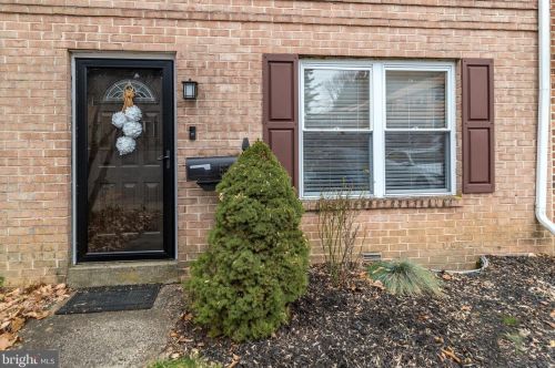 55 Constitution Ave, Gardenville, PA