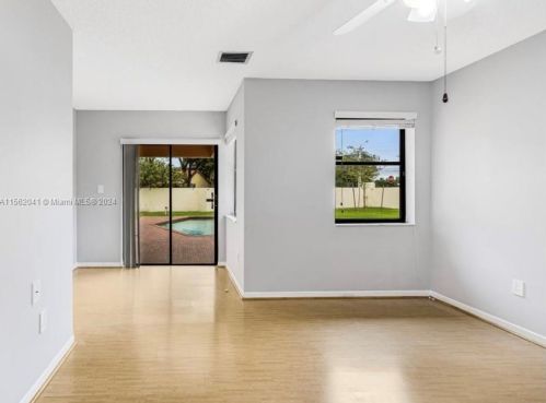 11301 4th St, Hollywood FL  33025-3451 exterior