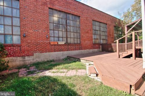 21 Adams St, Pottstown PA 19464-4102 exterior