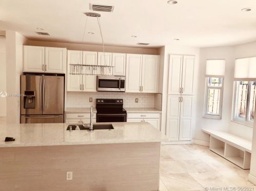 1581 106th Ave, Hollywood FL  33025-4776 exterior