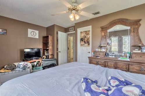 2810 Needle Palm Dr, Edgewater FL  32141-5723 exterior