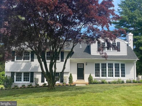 30 Williams Rd, Haverford, PA 19041-1130