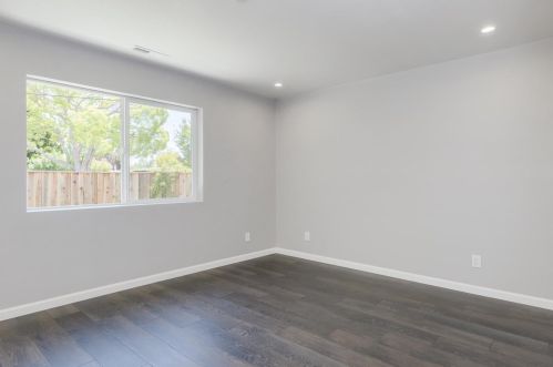 554 Worley Ave, Sunnyvale CA  94085-3737 exterior