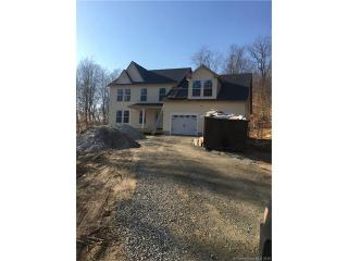 166 Massapeag Rd, Uncasville, CT 06382-1912