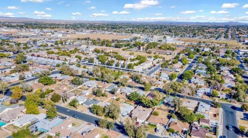 44035 Cedar Ave, Lancaster CA  93534-4422 exterior