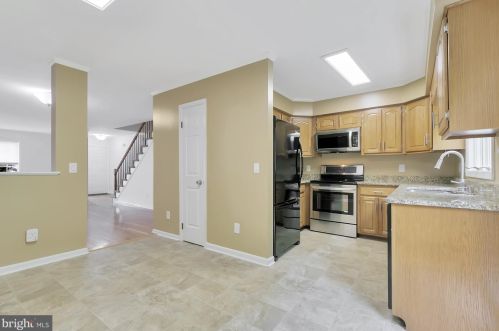 4753 Weatherhill Dr, Wilmington DE  19808-1939 exterior